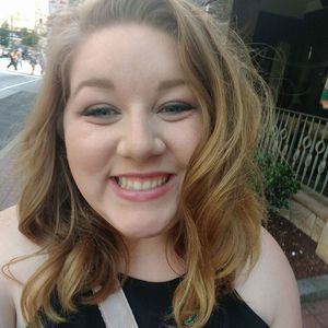 Meet your Posher, Jenessa